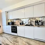 Eksclusive Apartment Paradise Down Town 6 Persons 3 Rooms